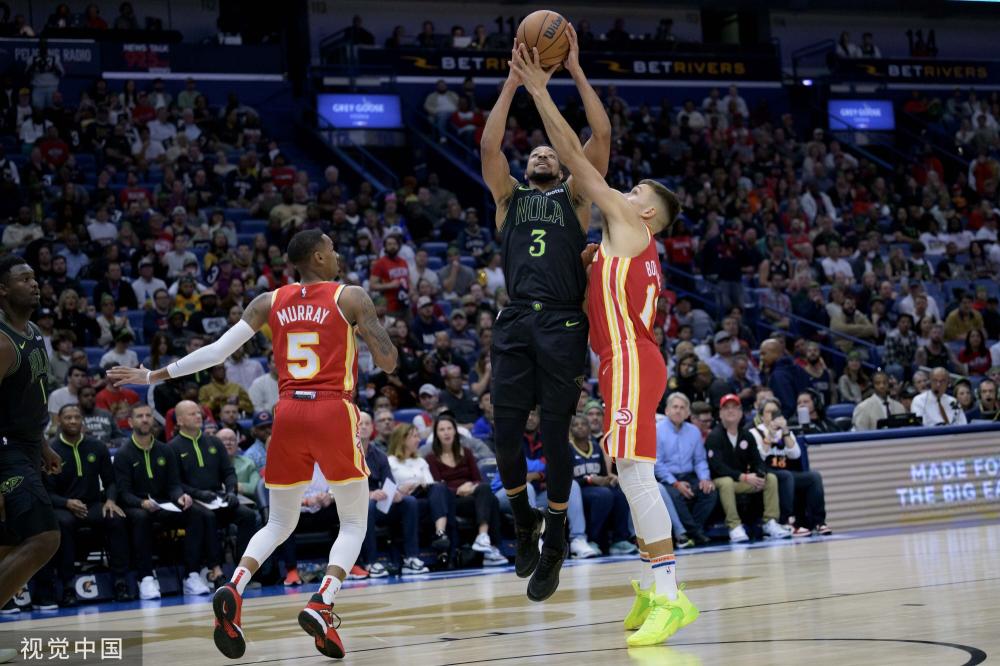 使得队员在 使得队员在