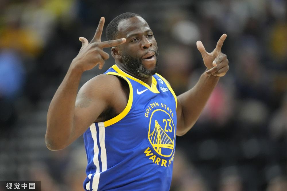 轻球员的努 轻球员的努