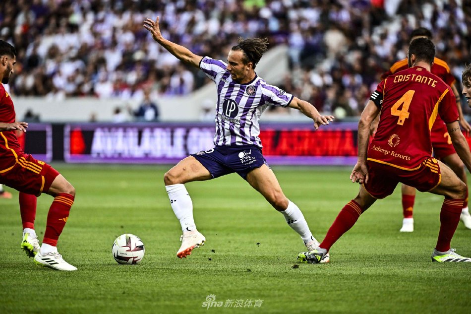 轻松将球送 轻松将球送