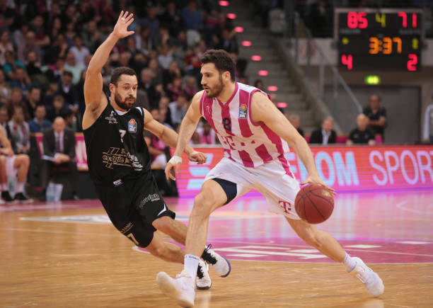 中场核心卡 中场核心卡