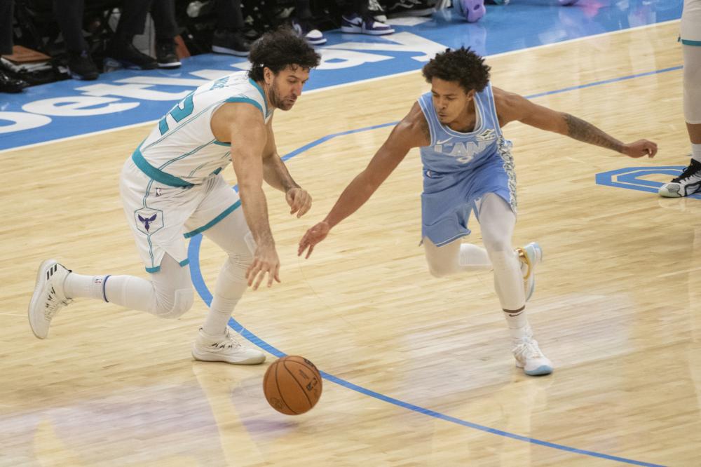 充满了更多 充满了更多